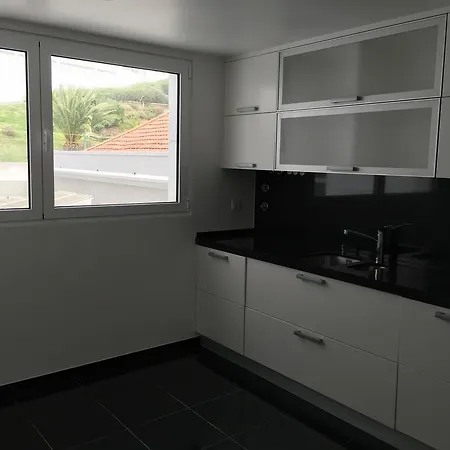 River Side Lisbon Flat Cruz Quebrada